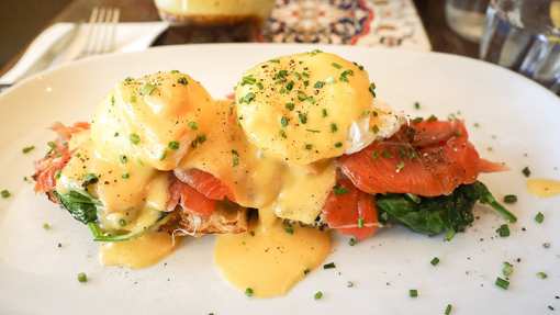 9 Best Brunch Spots in Connecticut!